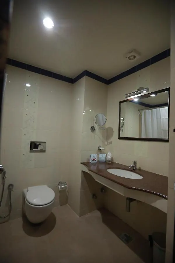 Hotel Peninsula Thrissur