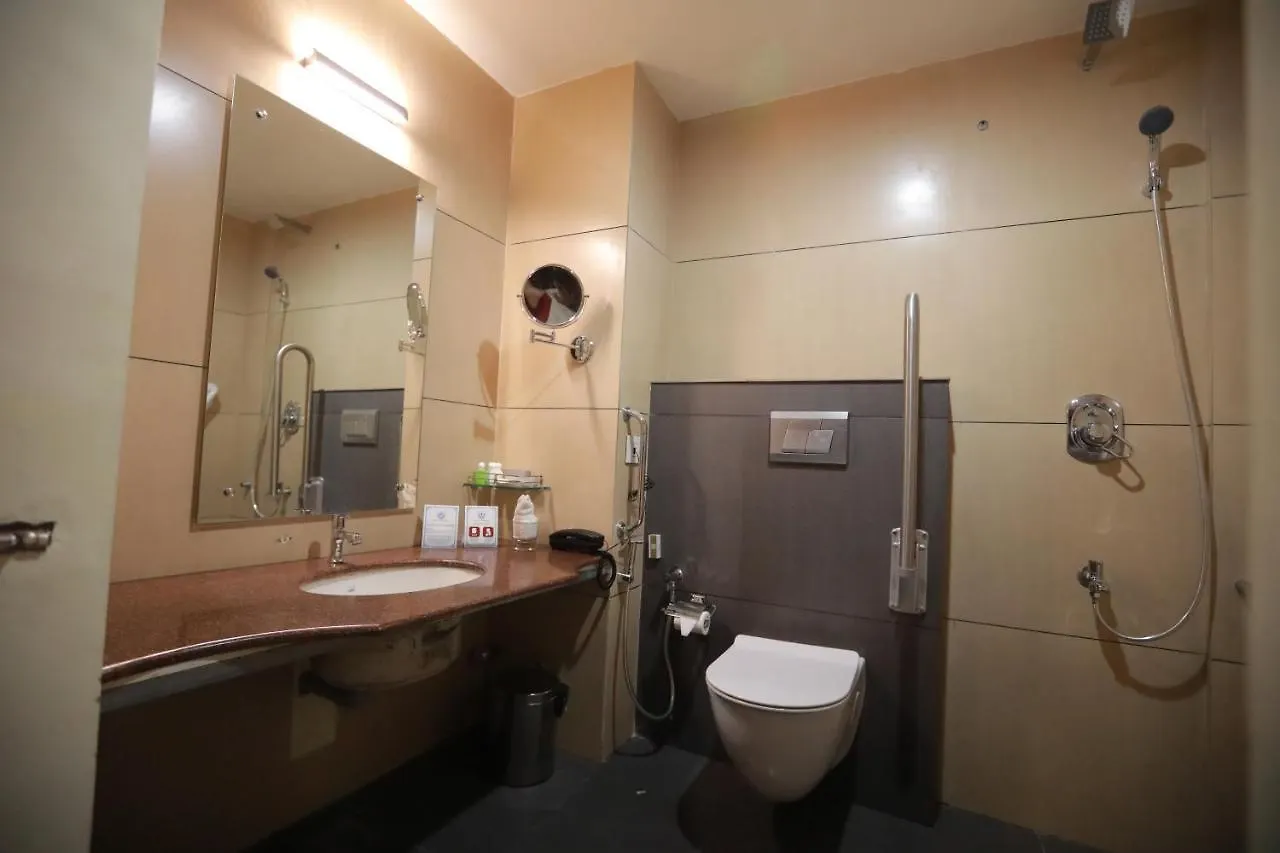 Hotel Peninsula Thrissur